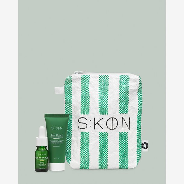 BEAUTY BAG / A RADIENT BOOST