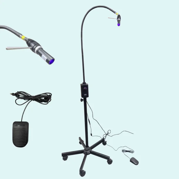 Triple-Lens UV/LED Vippelampe  Drejeligt Hoved &amp; Justerbart Fokus